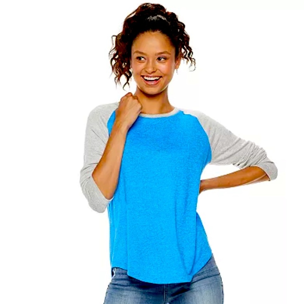 NWT Juniors SO Long Sleeve Baseball Tee